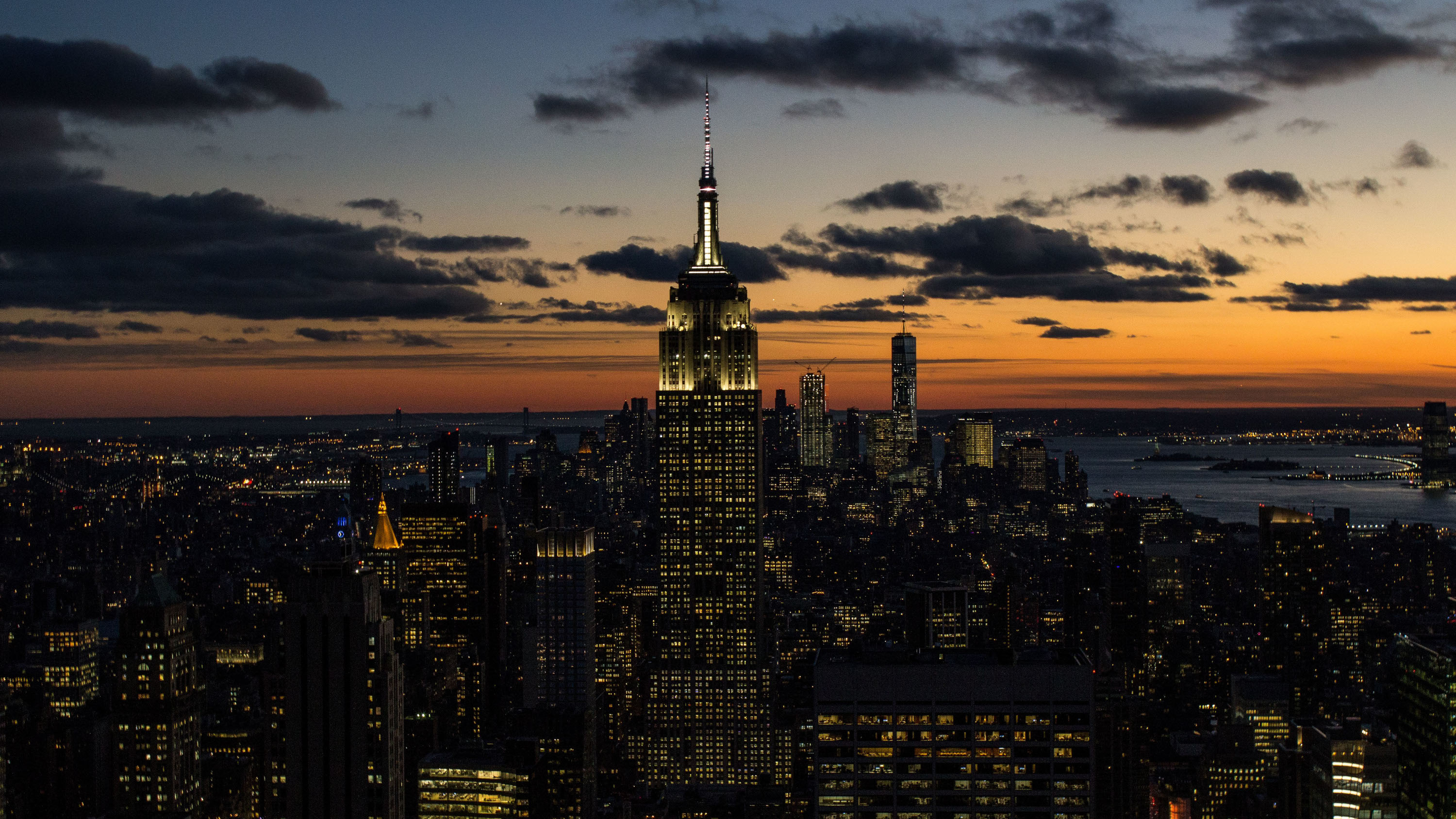 3000x1688 architecture, building, ciel, coucher de soleil, états unis, gratte ciel, lumière, new york, nuages, paysages urbains, ville