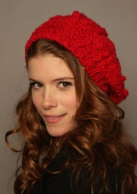 actress,beanie,caucasian,celebrity,hat,brown hair,women,kata mara,non-nude,portrait,smile,brown eyes