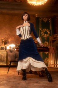 anastasia komori,bioshock,botte,botte courte,caucasien,cheveux brun,cheveux court,choker,corset,cosplay,debout,elizabeth comstock,femme,robe,yeux bleu