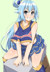 accessoire de cheveux,aqua (konosuba),aréoles débordantes,assis,botte,botte courte,boules à cheveux,cheveux bleu,fille anime,gros seins,jupe,konosuba,mèche entre les yeux,mini jupe,non-nude,pom pom girl,queue de cheval,rougeur,sans soutif,sourire,très long cheveux,underboob,yeux bleu