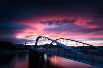 architecture,ciel,coucher de soleil,eau,france,lyon,nuages,pont,riviere