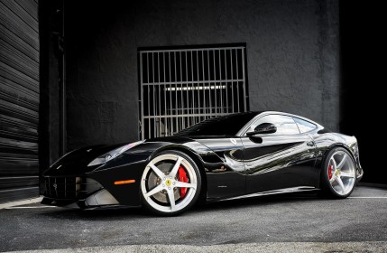 ferrari,reflection,car