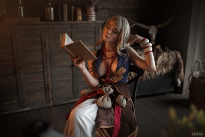 assis,caucasien,cd projekt red,cheveux blond,cleavage,cosplay,entre les seins,femme,keira metz,lada lyumos,the witcher,yeux fermés