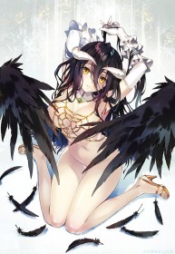 ailes,albedo (overlord),assis,bras levés,cheveux brun,cleavage,cornes,demon,doigts de pied,fille anime,fille demon,gants,gants de coude,gros seins,mèche entre les yeux,non-nude,overlord,succube,talon aiguille,yeux jaune